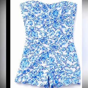 Lilly Pulitzer Blue Print Strapless Romper Scallop Hem Size M